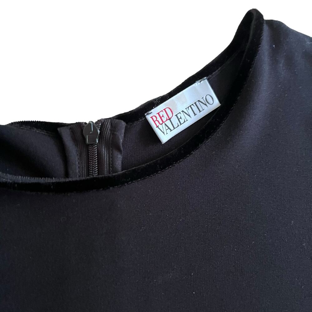 Red Valentino Black Short Sleeve Lace Velvet Trim Scalloped Knee Length Dress L - Picture 4 of 14